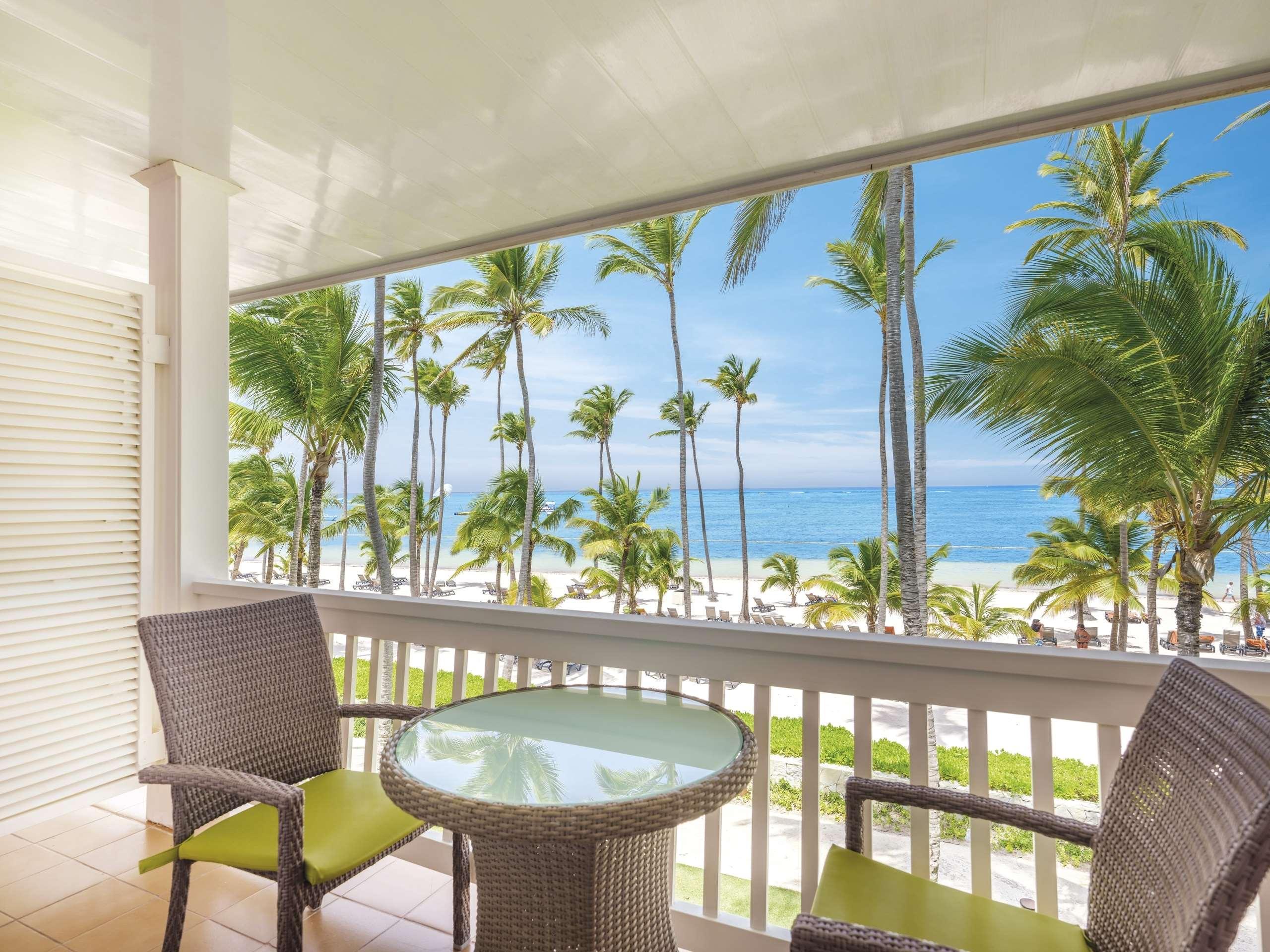 Barcelo Bavaro Beach (Adults Only) Punta Cana Exterior foto A view from a balcony at the Hard Rock Hotel & Casino Punta Cana