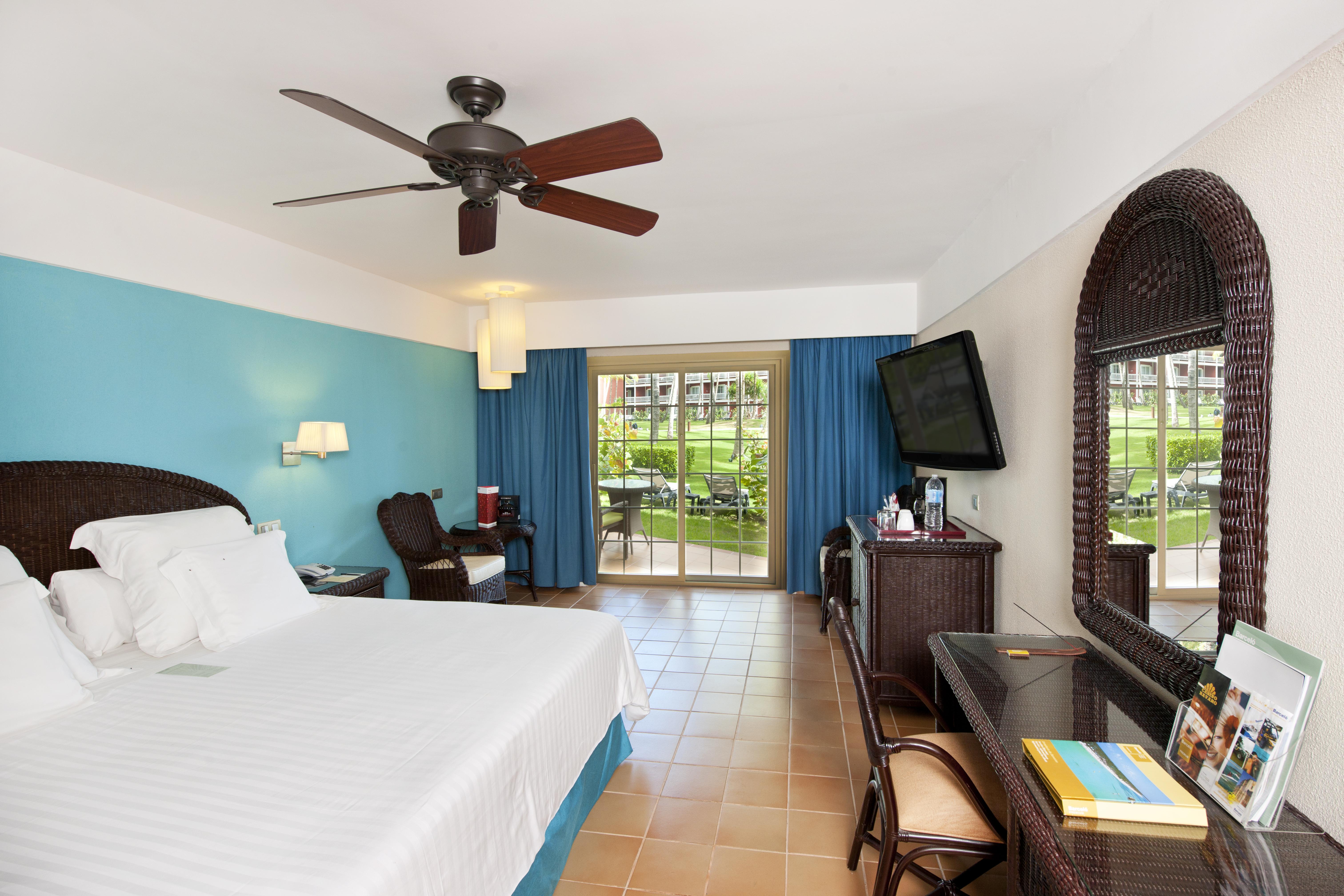 Barcelo Bavaro Beach (Adults Only) Punta Cana Exterior foto Junior Suite